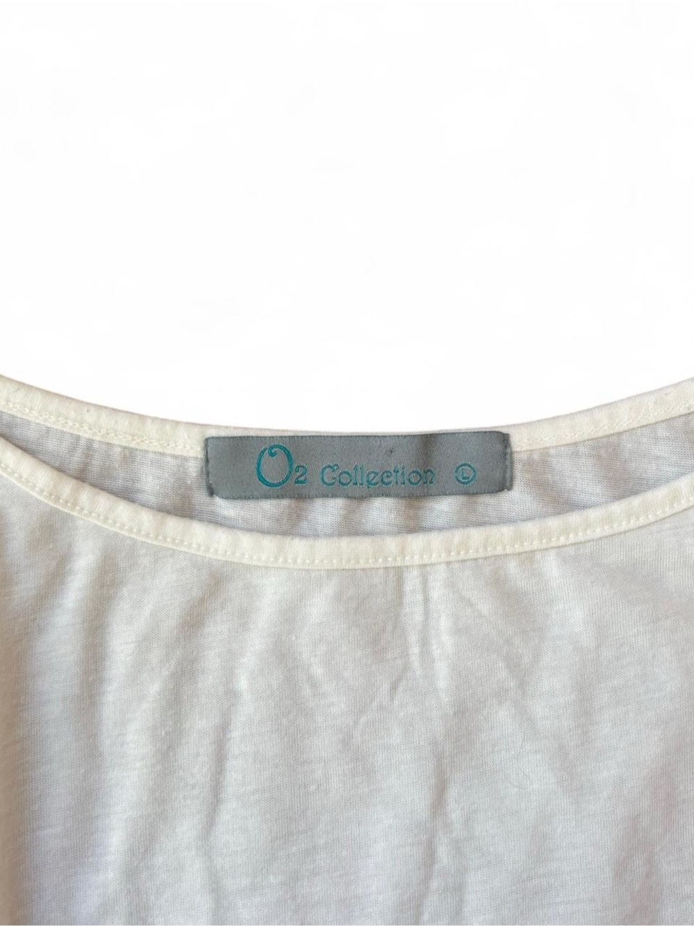 O2 Collection Ivory Scoop Neck Tank - Picture 6 of 6